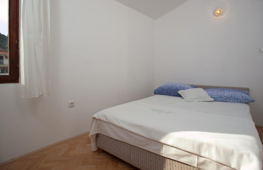 Appartement Kornelija 2 à Podgora Chambre photo