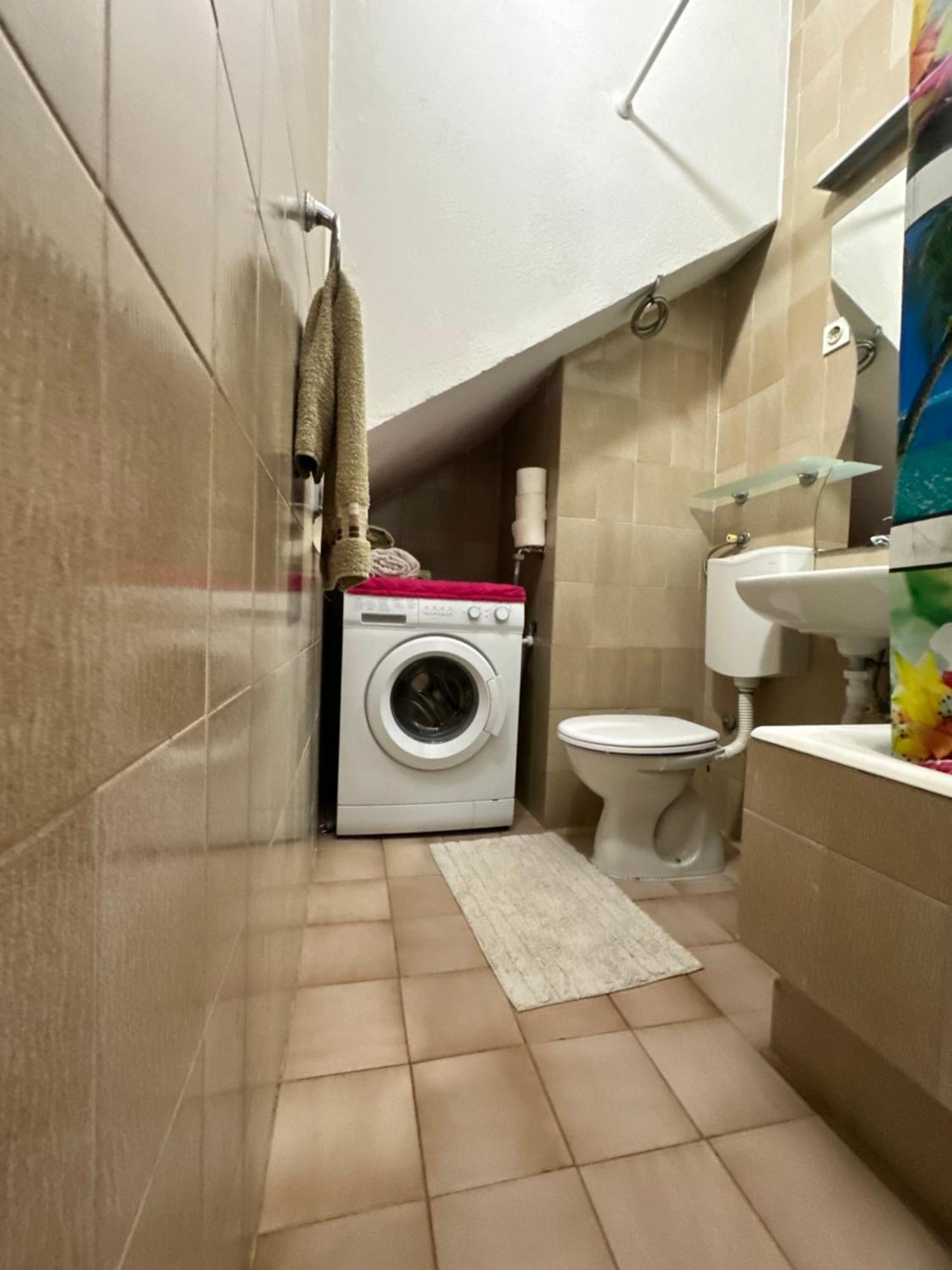 Appartement Kornelija 2 à Podgora Extérieur photo